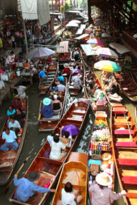 Floating Market at Damnern Saduak - Thailand rondreis Around The World Travel
